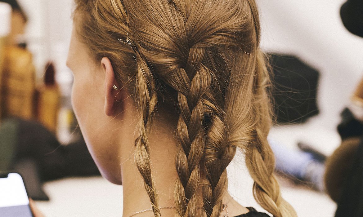 Peinados Primavera Verano 2021 Accent Braids Fijacion Image